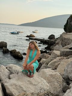 Anya Pokrov feet photo 15
