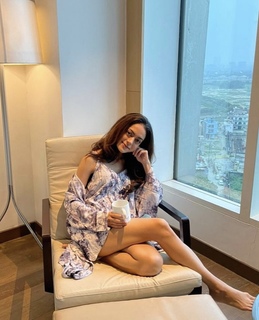 Anya Singh feet photo 1