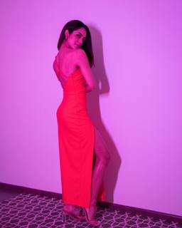 Anya Singh feet photo 11