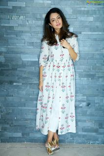 Anya Singh feet photo 8