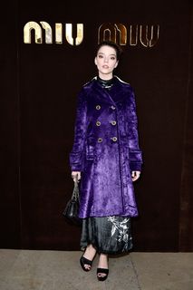 Anya Taylor-Joy feet photo thumbnail