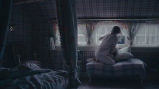 Anya Taylor-Joy feet photo thumbnail
