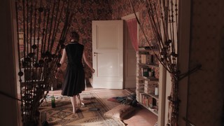 Anya Taylor-Joy feet photo thumbnail
