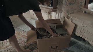 Anya Taylor-Joy feet photo thumbnail
