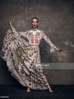Anya Taylor-Joy feet photo thumbnail