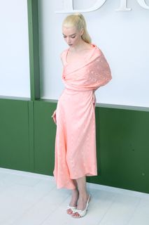 Anya Taylor-Joy feet photo 6