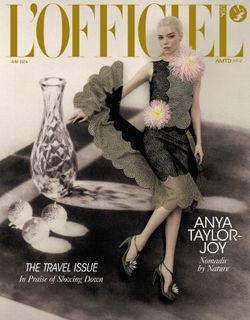 Anya Taylor-Joy feet photo 12
