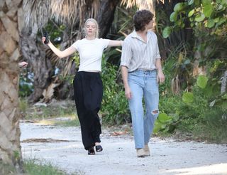 Anya Taylor-Joy feet photo 15