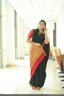 Aparna Balamurali feet photo 13