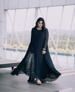 Aparna Balamurali feet photo 16