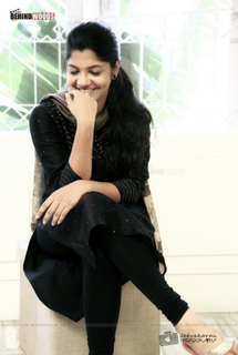 Aparna Balamurali feet photo 6