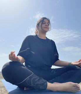 Aparna Balamurali feet photo 3