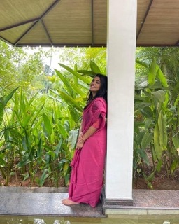 Aparna Balamurali feet photo 20
