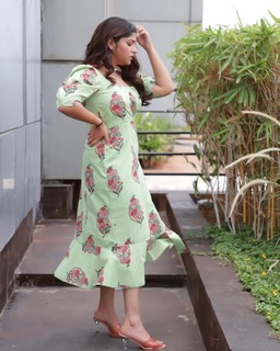 Aparna Balamurali feet photo 10
