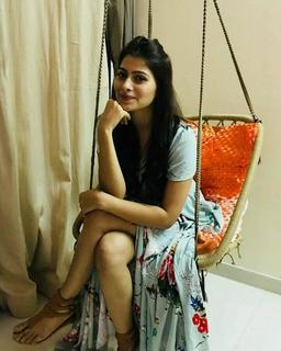 Aparna Dixit feet photo 18