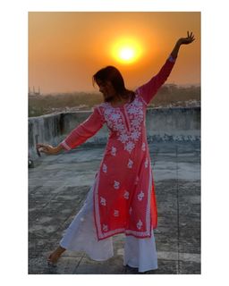 Aparna Dixit feet photo 6