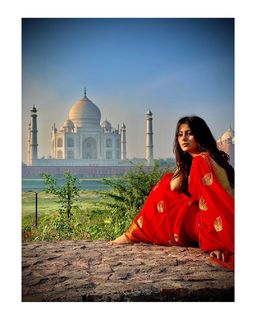 Aparna Dixit feet photo 5