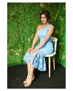 Aparna Dixit feet photo 1