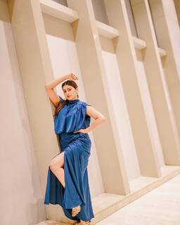Aparna Dixit feet photo 4