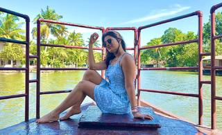 Aparna Dixit feet photo 4