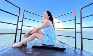 Aparna Dixit feet photo 19