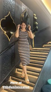 Aparna Dixit feet photo 18