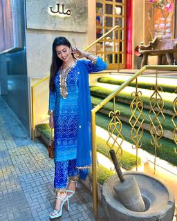 Aparna Dixit feet photo 10