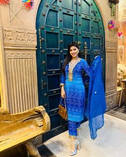Aparna Dixit feet photo 7