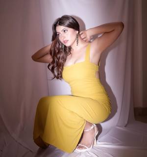 Aparna Dixit feet photo 19