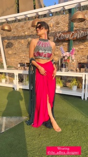 Aparna Dixit feet photo 20
