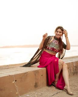 Aparna Dixit feet photo 18