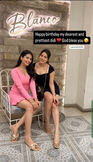 Aparna Dixit feet photo 3