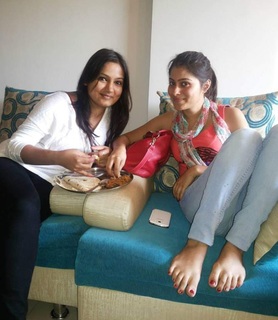 Aparna Dixit feet photo 16