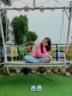 Aparna Dixit feet photo 19