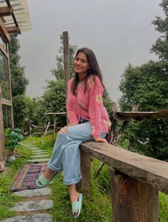 Aparna Dixit feet photo 16