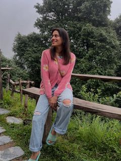 Aparna Dixit feet photo 13