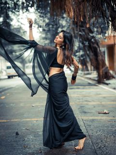 Aparna Dixit feet photo 1