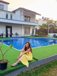 Aparna Dixit feet photo 11