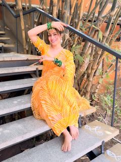 Aparna Dixit feet photo 6