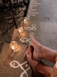 Aparna Dixit feet photo 4