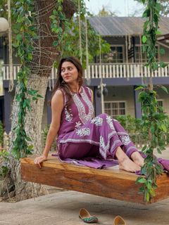 Aparna Dixit feet photo 16