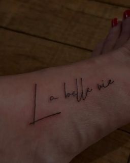 Apolline Guermonprez feet photo 11