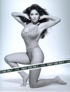Apollonia Kotero feet photo 11