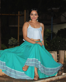 Apoorva Arora feet photo 2