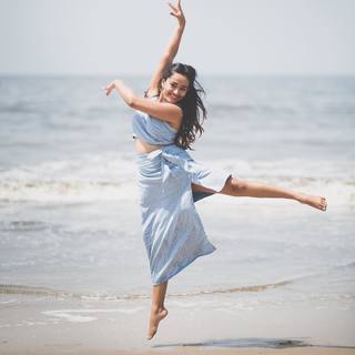 Apoorva Arora feet photo 20