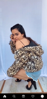 Apoorva Arora feet photo 20