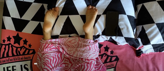 Apoorva Arora feet photo 8