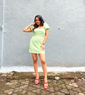 Apoorva Arora feet photo 17