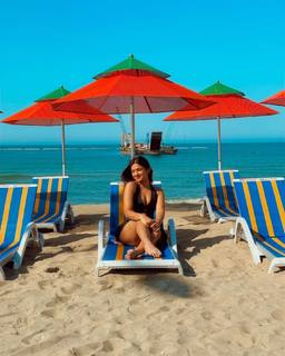 Apoorva Mukhija feet photo thumbnail