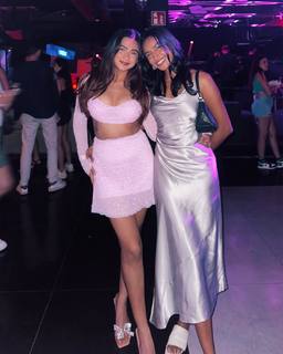 Apoorva Mukhija feet photo thumbnail